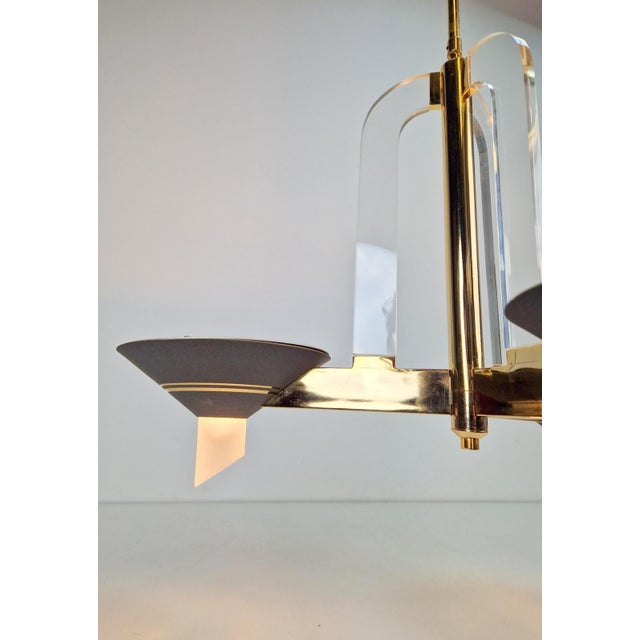 1970s Vintage French Brass Acrylic Chandelier, 1970s For Sale - Image 5 of 15