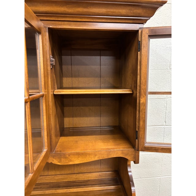 Vintage Ethan Allen Heirloom Nutmeg Maple CRP Shutter Cabinet and Hutch For Sale In Kansas City - Image 6 of 17