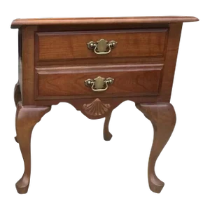 Solid Cherry Wood Queen Anne Side Table by American Drew - Vintage Late 20th Century