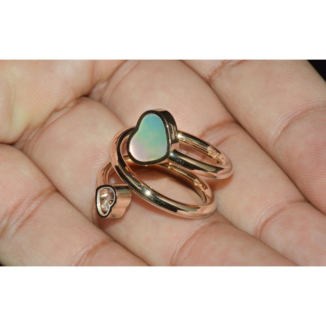 Authentic Chopard Happy Hearts Double Wrap Twist Ring in 18k Rose Gold With Mother of Pearl & Floating Diamond, Size 6.5 For Sale - Image 9 of 16