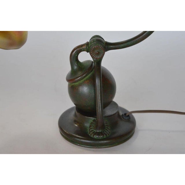 1910s Traditional Tiffany Studios Bronze and Favrile Table Lamp For Sale - Image 4 of 10