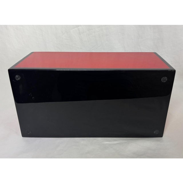 Hollywood Regency Style Lacquer Trinket Box Chinese Red and Black For Sale - Image 11 of 12