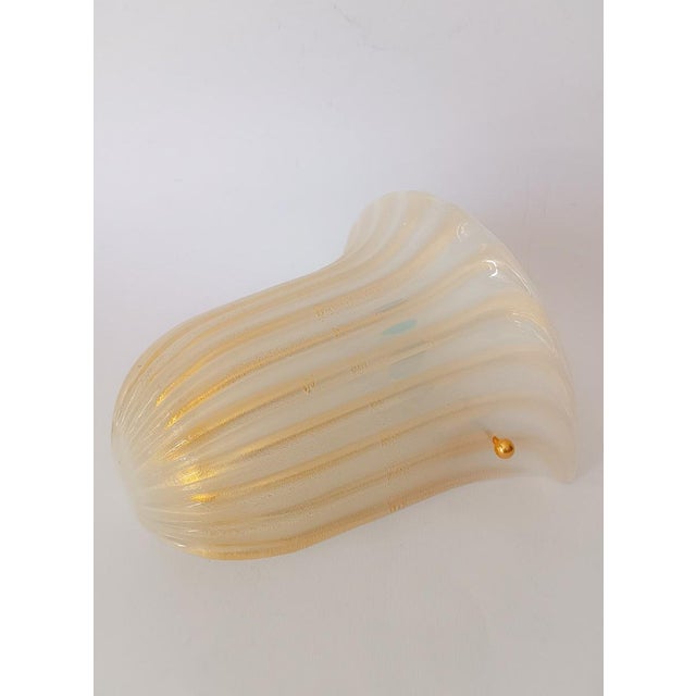 Wall Lamp in Gold Champagne Murano Glass attributed to Murano for Barovier & Toso, 1980s For Sale - Image 6 of 11