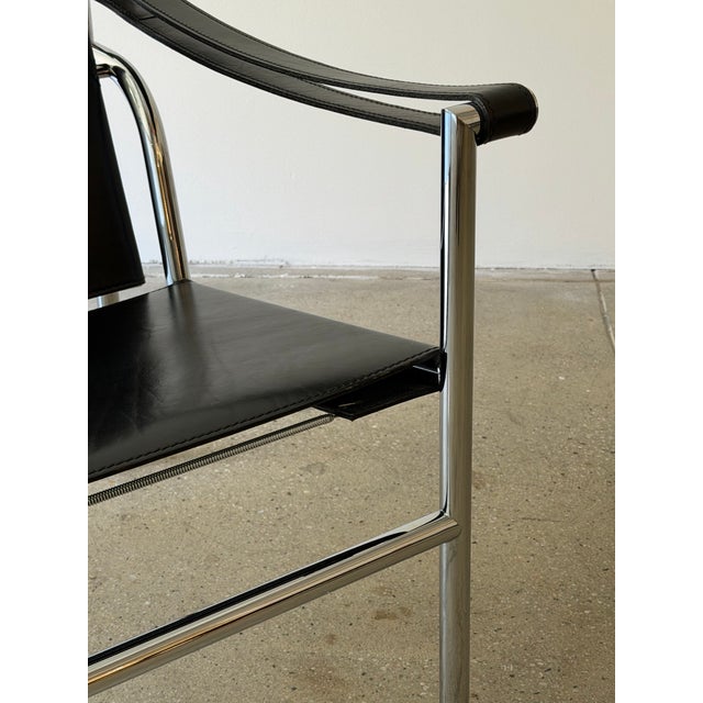 Black Lc1 “Fauteuil À Dossier Basculant” Armchair by Le Corbusier, Jeanneret & Perriand for Cassina For Sale - Image 8 of 12