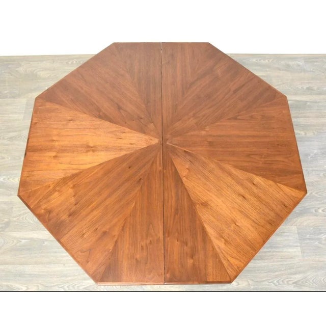 Walnut Dining Table by Foster McDavid For Sale In Boston - Image 6 of 7