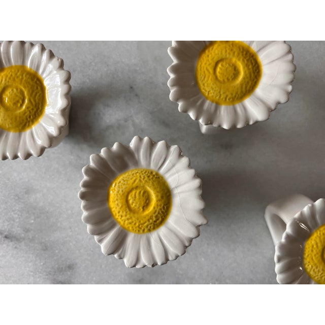 Glass Vintage Glass Daisy Flower Napkin Rings - Set of 4 For Sale - Image 7 of 9