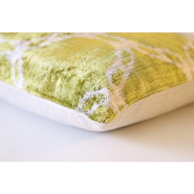 Textile Olive Green Silk Velvet Pillow 20x20 | Handmade Designer Accent Cushion For Sale - Image 7 of 8