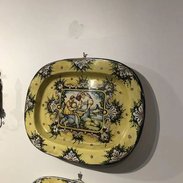 1990s 1990s Italian Hand Painted Ceramic Wall Plate For Sale - Image 5 of 12