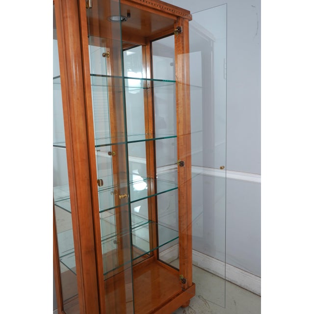 Hickory White 1990s Hickory White Genesis Collection Biedermeier Curio Cabinet For Sale - Image 4 of 17