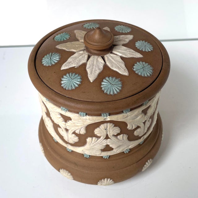 Traditional Doulton Lambeth Silicon Ware Tobacco Jar/Humidor - 1880s For Sale - Image 3 of 6