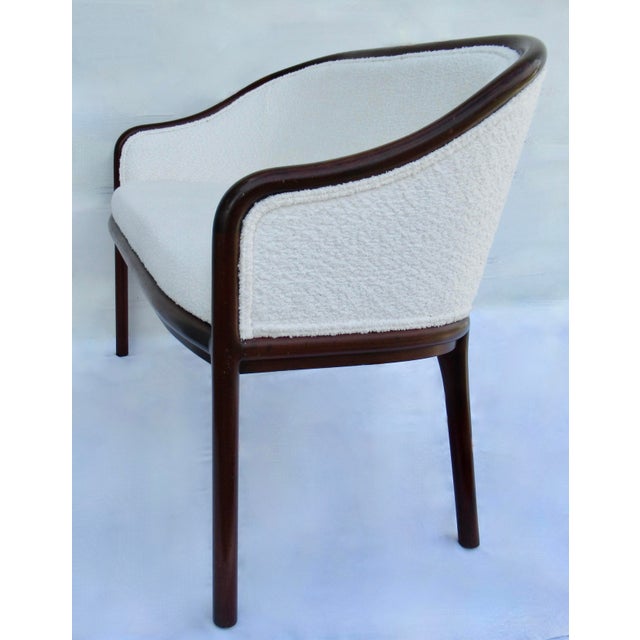 Off-white C.1970's Attr. To Ward Bennett for Brickell Associates Bentwood Settee, Bench in Boucle' Textile For Sale - Image 8 of 18