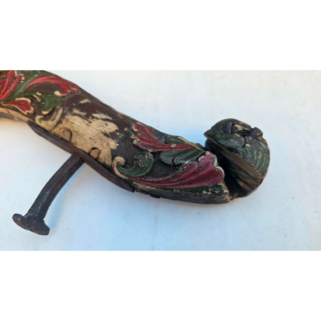 19th-Century Carved and Painted Wooden Horse Collar For Sale - Image 6 of 10
