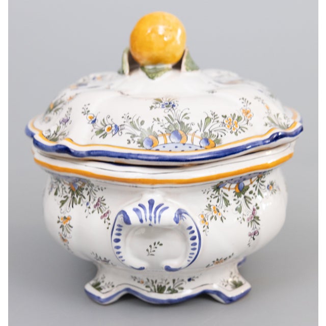 1930s Antique French Renoleau Faience Pear Lidded Bird Soup Tureen With Platter For Sale - Image 5 of 18