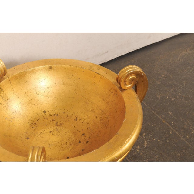 Mid 20th Century Italian Giltwood Neoclassical Style Urn For Sale - Image 4 of 10