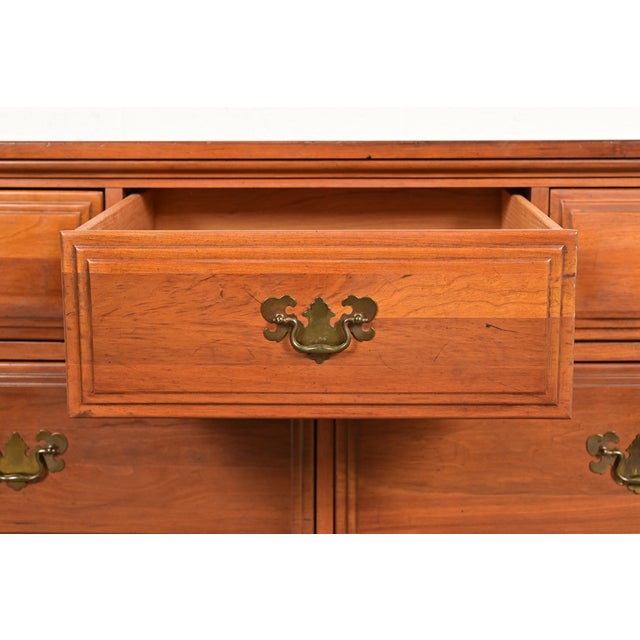 Wood Davis Cabinet Co. Georgian Carved Solid Cherry Wood Chest of Drawers, Circa 1960s For Sale - Image 7 of 15