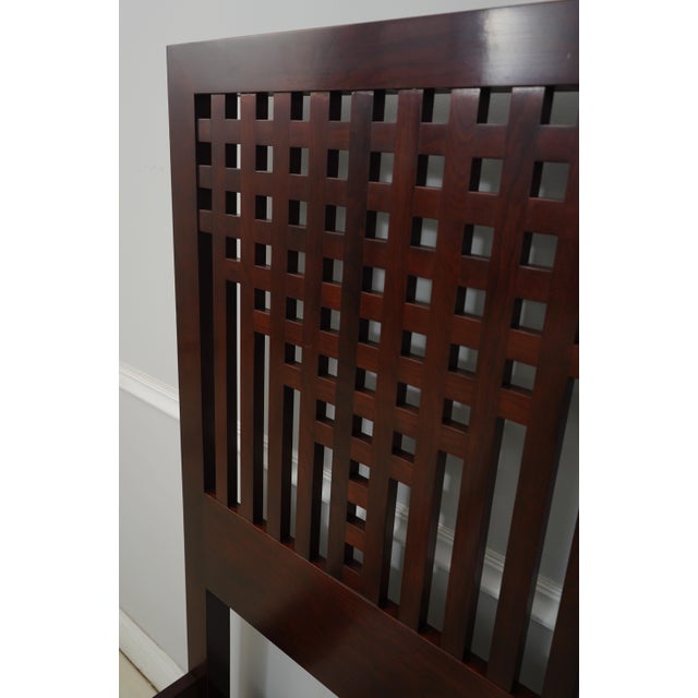 2000 - 2009 Stickley Cherry 21st C. Queen Size Bed For Sale - Image 5 of 17