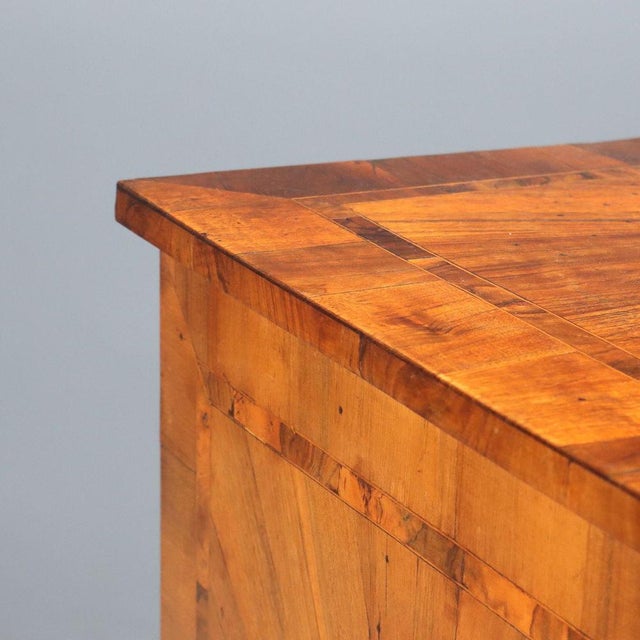Neo-Classical Walnut and Burlwood Chest of Drawers For Sale - Image 4 of 12