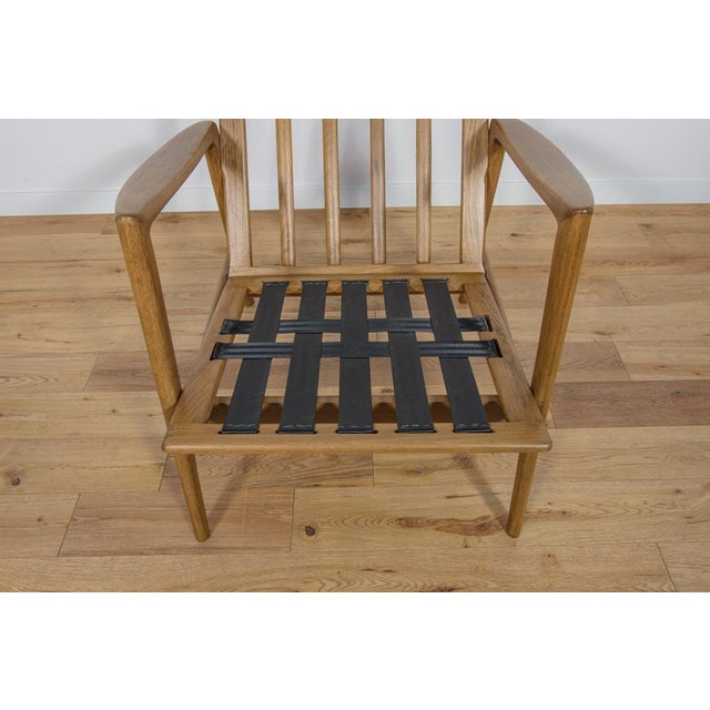 Model 300-139 Armchair from Swarzędz Factory, 1960s For Sale - Image 18 of 18