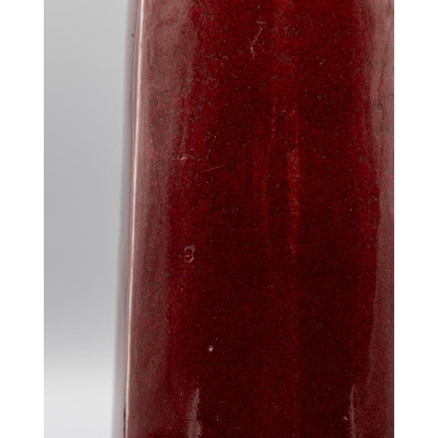 Sculpture Materials Cinnabar Red Shigaraki Bottle Vase Atsushi Yuba, Japan, 1980s For Sale - Image 7 of 14