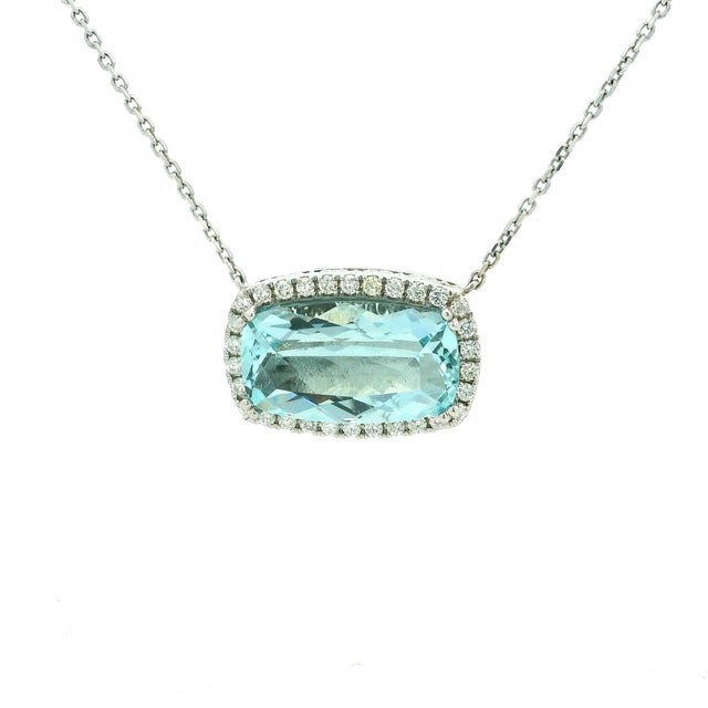 Aqua 18k White Gold 20 Carat Aquamarine and 2 Carat Diamond Necklace For Sale - Image 8 of 11