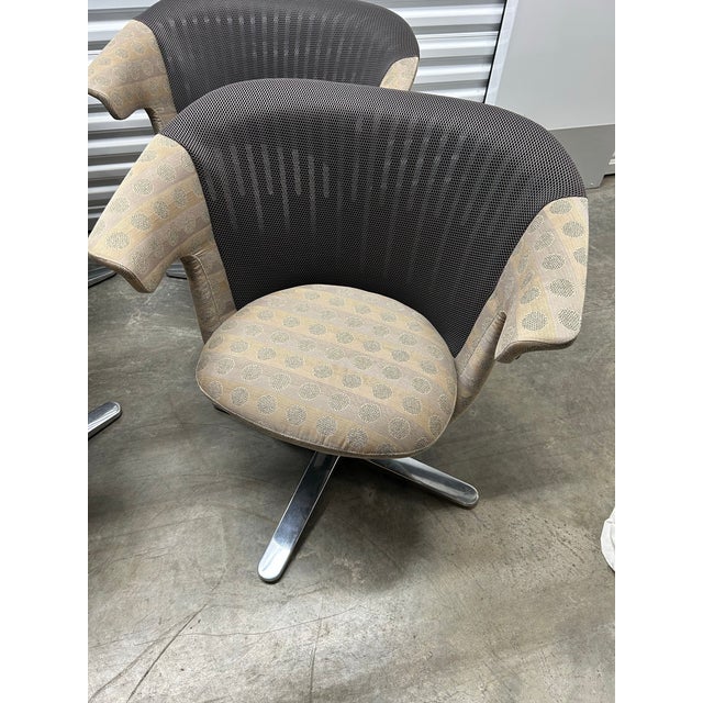 Textile Modern Steelcase I2i Swivel Lounge Chairs - Set of Four For Sale - Image 7 of 9