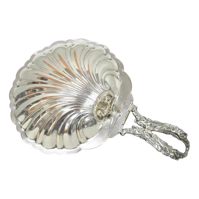 Vintage English Regency Silver Plated Clam Shell Table Butler Serving Dish For Sale