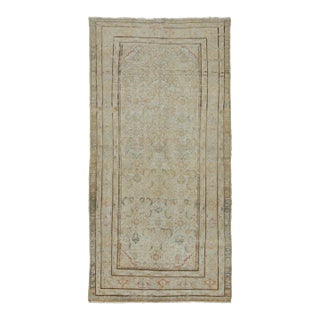 Antique Sultanabad Persian Runner in Gold With Geometric Pattern - Rug & Kilim For Sale