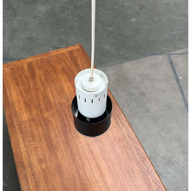 Mid-Century Dutch Minimalist Pendant Lamps attributed to Louis Kalff for Philips, 1950s, Set of 4 For Sale - Image 5 of 18