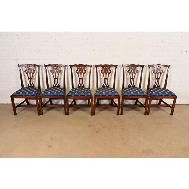 English Baker Furniture Style Georgian Carved Mahogany Dining Chairs, Set of Six For Sale - Image 3 of 11