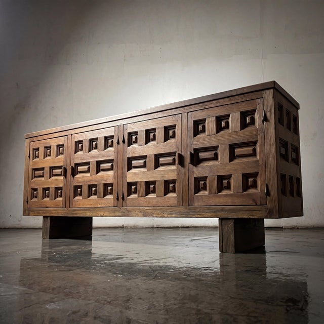 Mid-Century Modern Spanish Pine Brutalist Sideboard, 1960s For Sale - Image 3 of 7