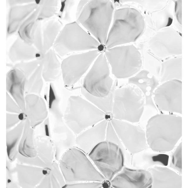 Italian 21st Century White Lotus Murano Chandelier by Fabio LTD For Sale - Image 3 of 4