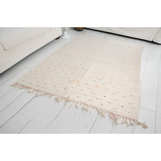 Anatolian Oushak Hemp Kilim Rug For Sale - Image 4 of 10