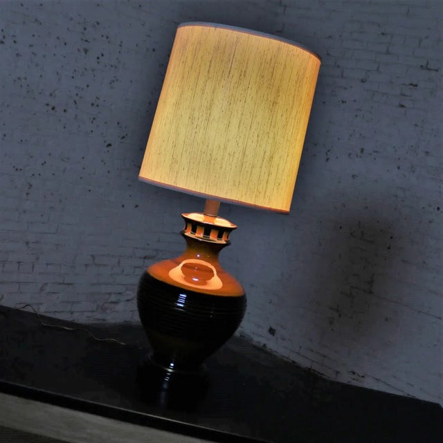 Mid 20th Century Mid 20th Century Mid Century Modern Lamp Large Brown and Black Bulbous Ceramic For Sale - Image 5 of 13