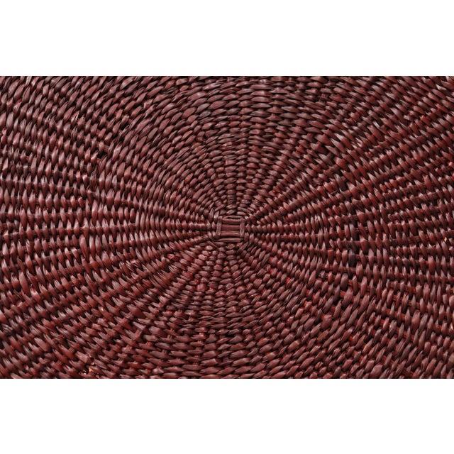 Late 20th Century Round Woven Raffia Placemats With Basket, Set of 6 For Sale - Image 4 of 5