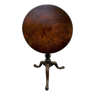 Vintage English Ornately Carved Flip-Top Walnut Chippendale Candlestick Side Table For Sale