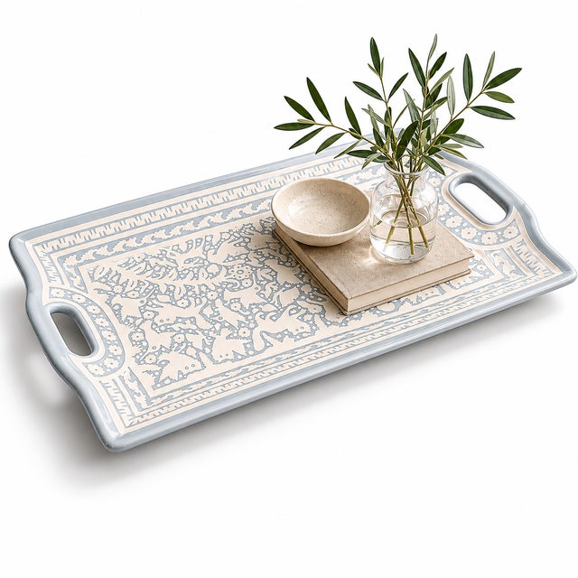 Executed in the historic maque lacquer tradition of Olinalá, Guerrero, Mexico, this rectangular tray reflects a lineage of...