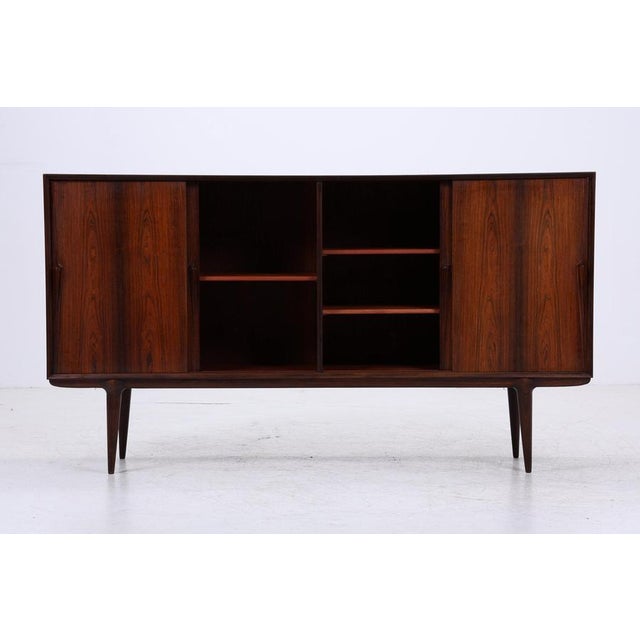 Mid-Century Model 19 Highboard in Rosewood from Omann Jun, 1960s For Sale - Image 3 of 18