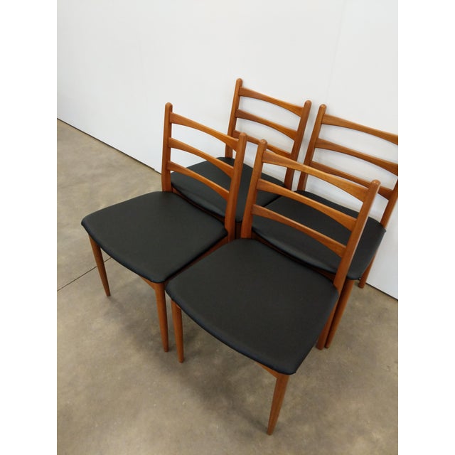 Brown Set of 4 Vintage Mid Century Modern Dining Chairs by Greaves & Thomas For Sale - Image 8 of 9