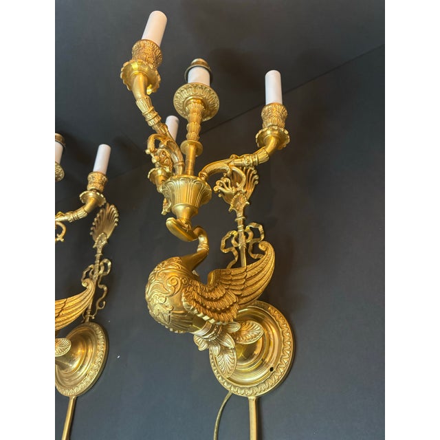 Brass 1990s Gherardo Degli Albizzi Pair of Matched Dore Bronze Solid Brass Swan and Arrow Wall Sconces 4 Lights For Sale - Image 8 of 9