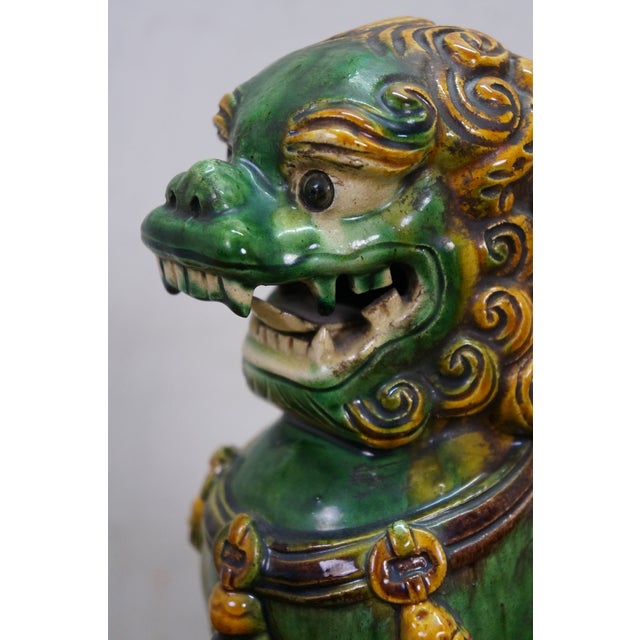 2 Chinese Green Sancai Glazed Porcelain Foo Dog Guardian Lion Statues 12" For Sale - Image 14 of 18