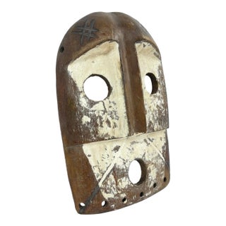 Early 20th Century Kumu Painted Wooden Mask For Sale