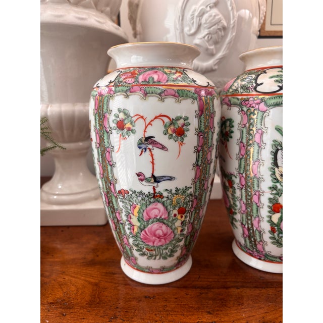 Mid Twentieth Century Chinese Famille Rose Medallion Matched Pair of 9.75” Vases For Sale - Image 6 of 8