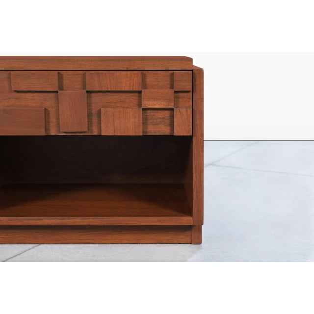 Wood 1950s Pair Vintage Brutalist “Staccato” Nightstands by Lane For Sale - Image 7 of 12