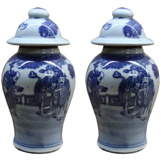Ceramic Lot of 2 Chinese Porcelain Blue & White Small Round Lid Jars For Sale - Image 7 of 8