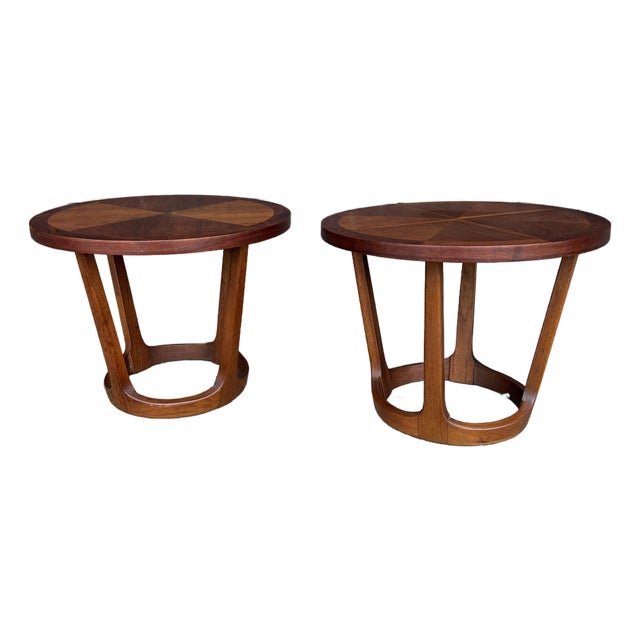 Pair of Lane Rhythm Round Walnut Side Tables Mid-Century Modern For Sale