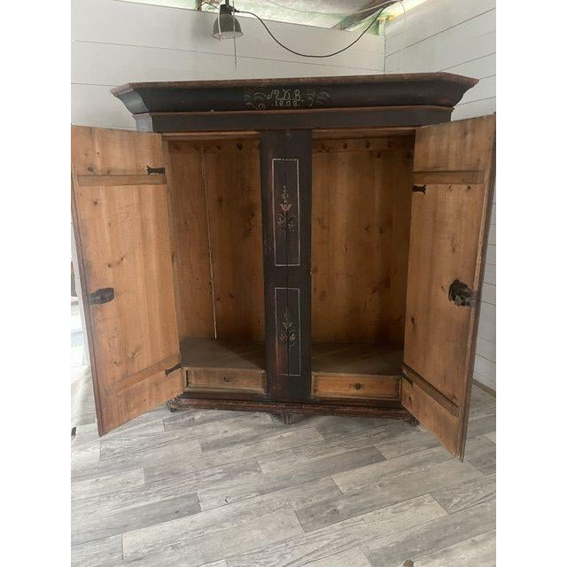 German Two Doors Barok Bauernbemahlt Closet, 1809 For Sale - Image 9 of 16