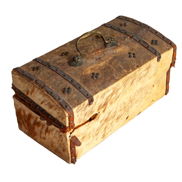Late 19th Century Antique Handmade Box For Sale - Image 5 of 13