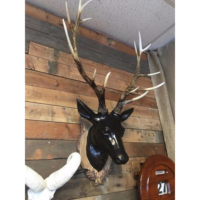 2000 - 2009 Large Wall-Mounted Stag Head Sculpture with Antler's in Bronze For Sale - Image 5 of 7