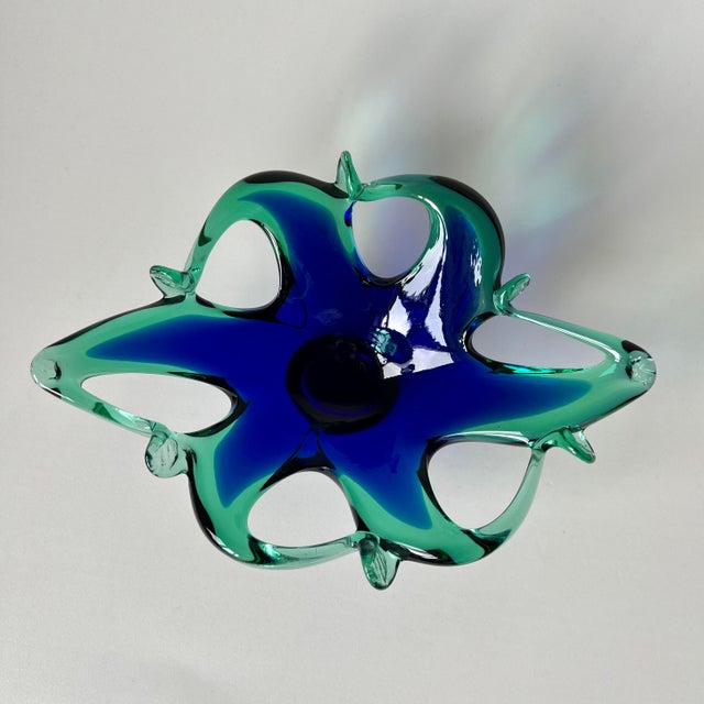 Mid-Century Style Murano Glass Biomorphic Bowl from Crystal Clear, 1960s For Sale - Image 10 of 10