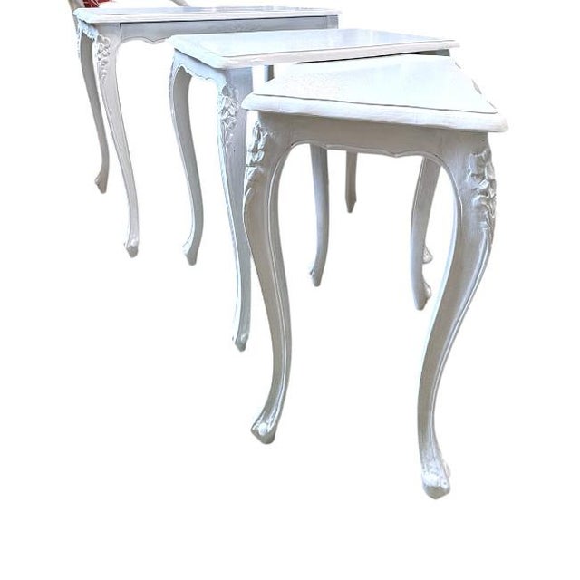 Vintage French Provincial Carved Nesting Tables – Set of 3 For Sale - Image 4 of 9